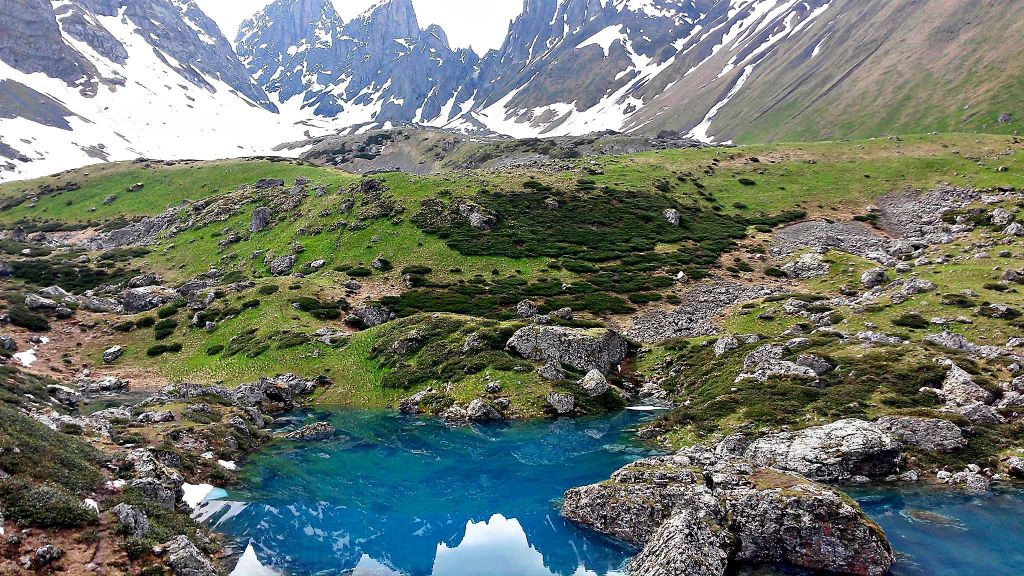 პირაქეთა და პირიქითა ხევსურეთი