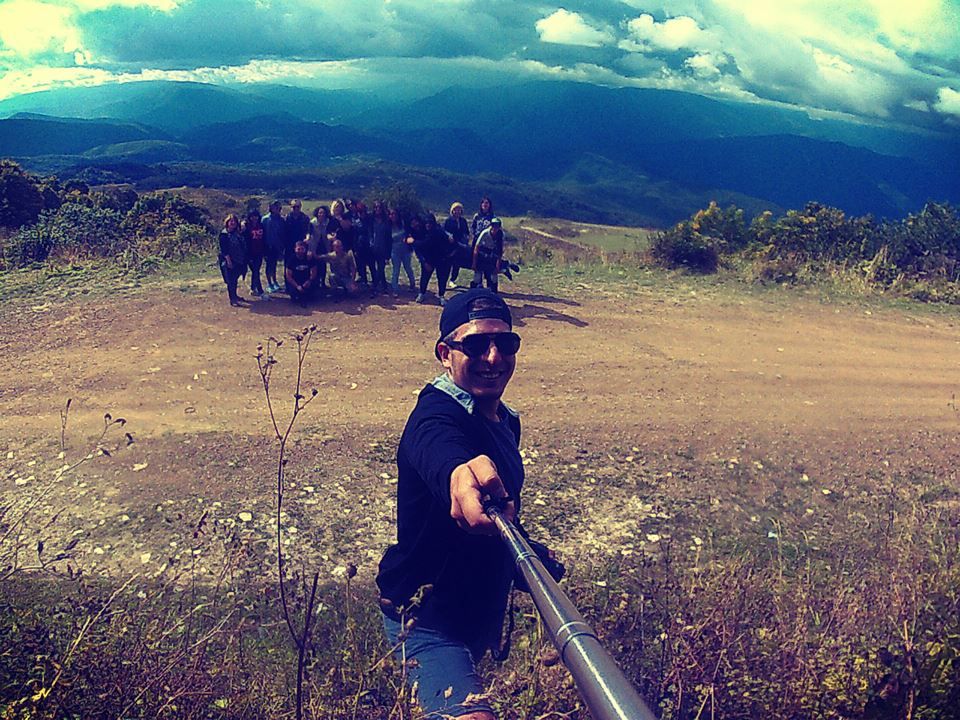 დღიანი ტური ზემო რაჭაში <