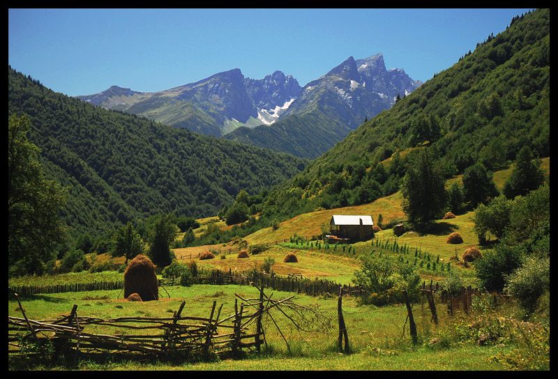 დღიანი ტური ზემო რაჭაში <