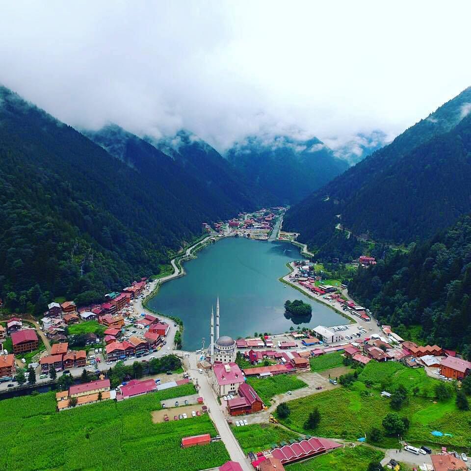 უზუნგოლის ტბა