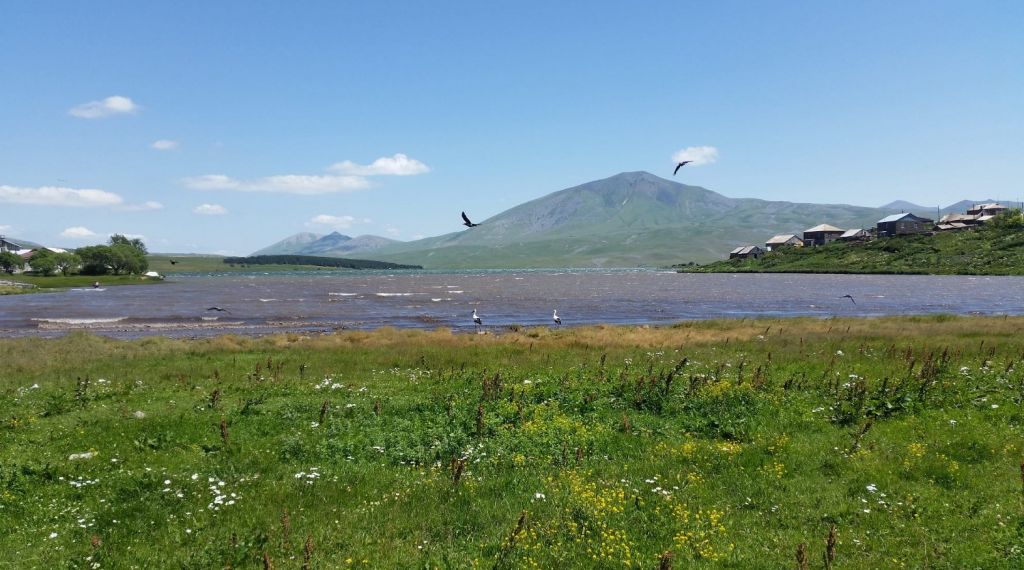 Озеро Табацкури