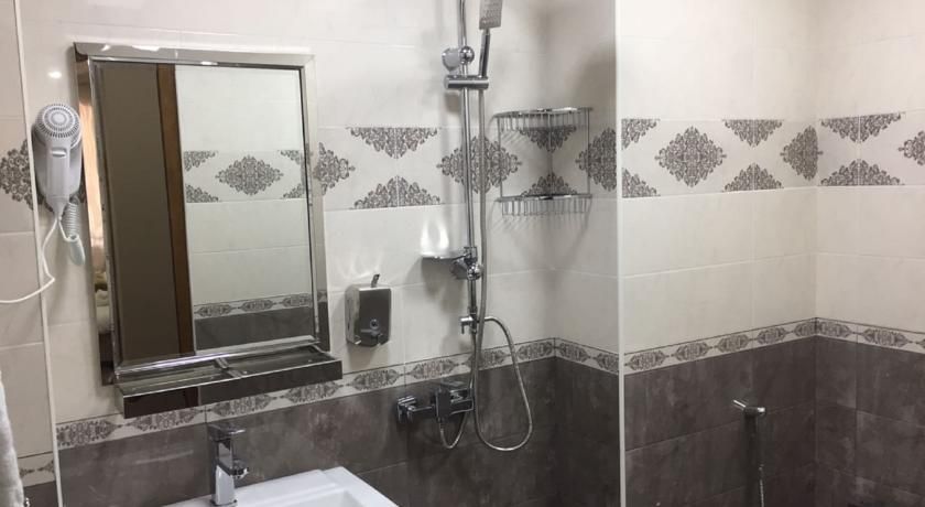 ბაქოს ტური * მომსახურებით -- მაისი!