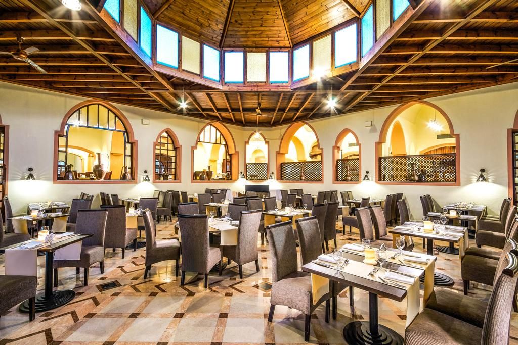 შესანიშნავი ჰურგადა / მაკადი ბეი -