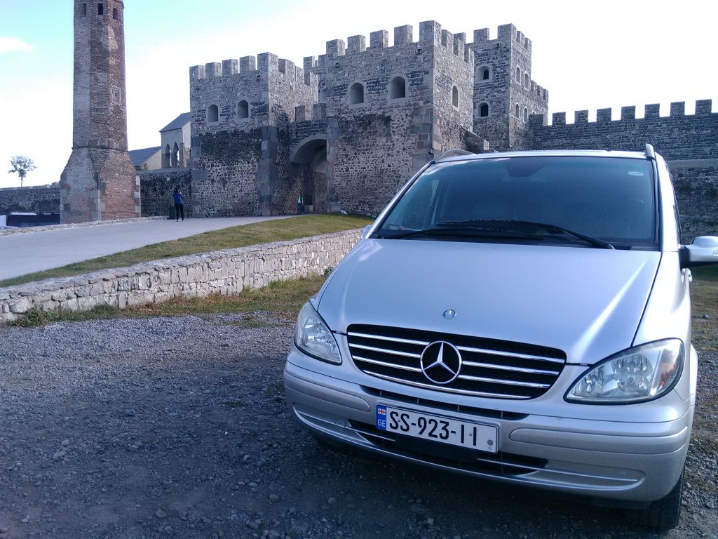 ბორჯომის პარკი, მწვანე მონასტერი, რაბათი, ვანის ქვაბები, ვარძია...