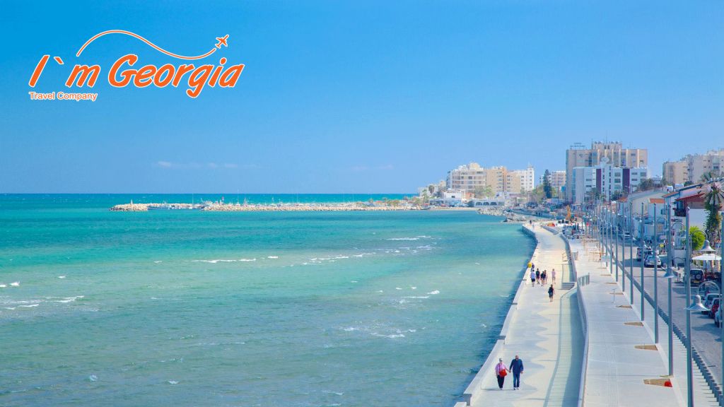 კვიპროსი / ლარნაკა -  ღამე