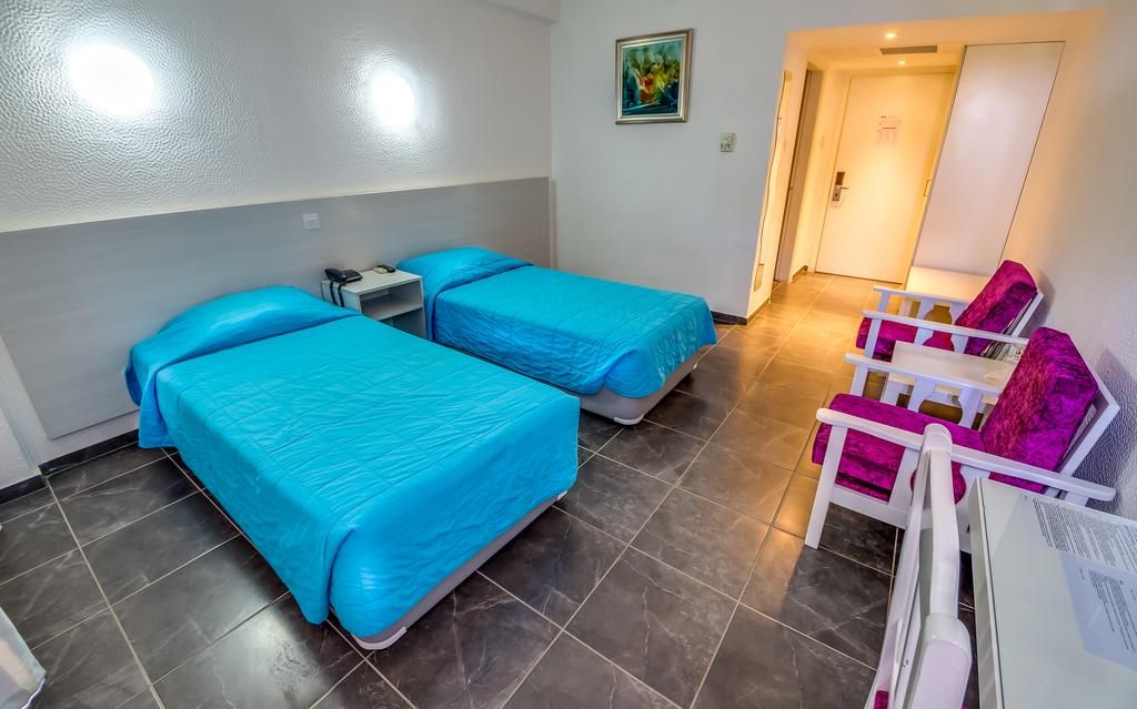 დღის აქცია ლარნაკა  ევრო