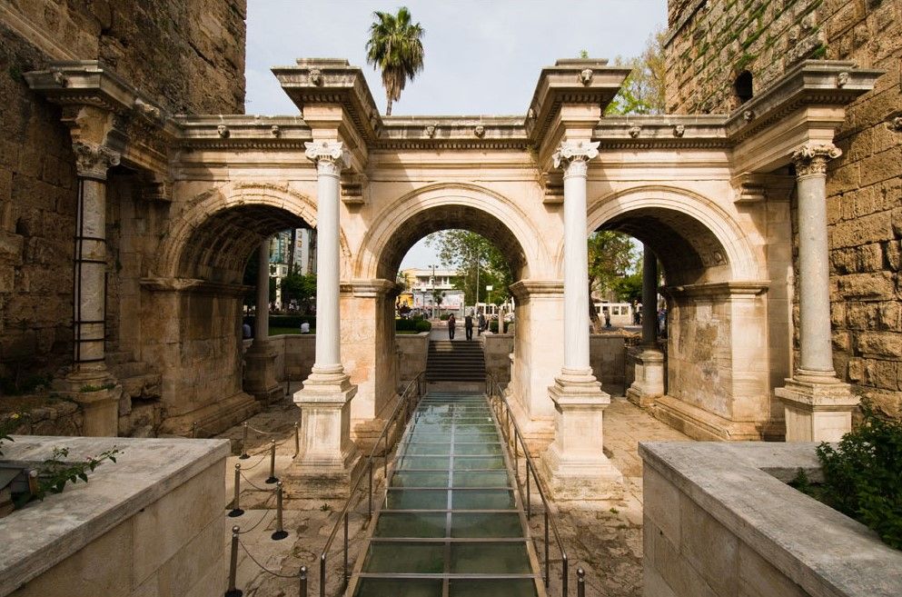 დღიანი ტური ტაოკლარჯეთი - კაბადოკია -- ანტალია