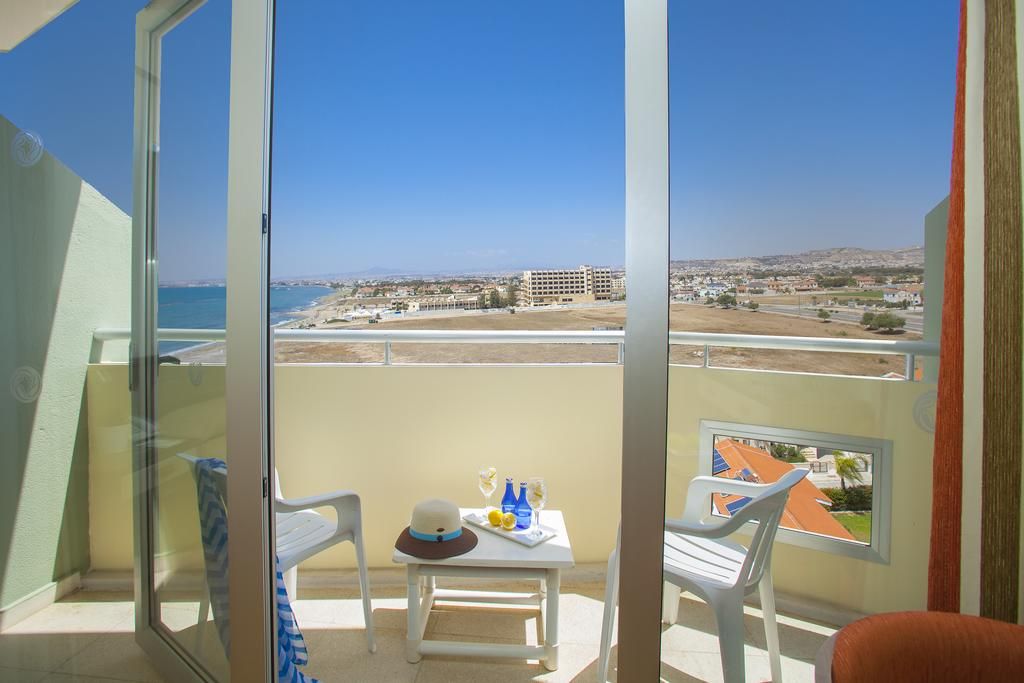 ლარნაკა აქცია ევრო იჩქარეთთ !!