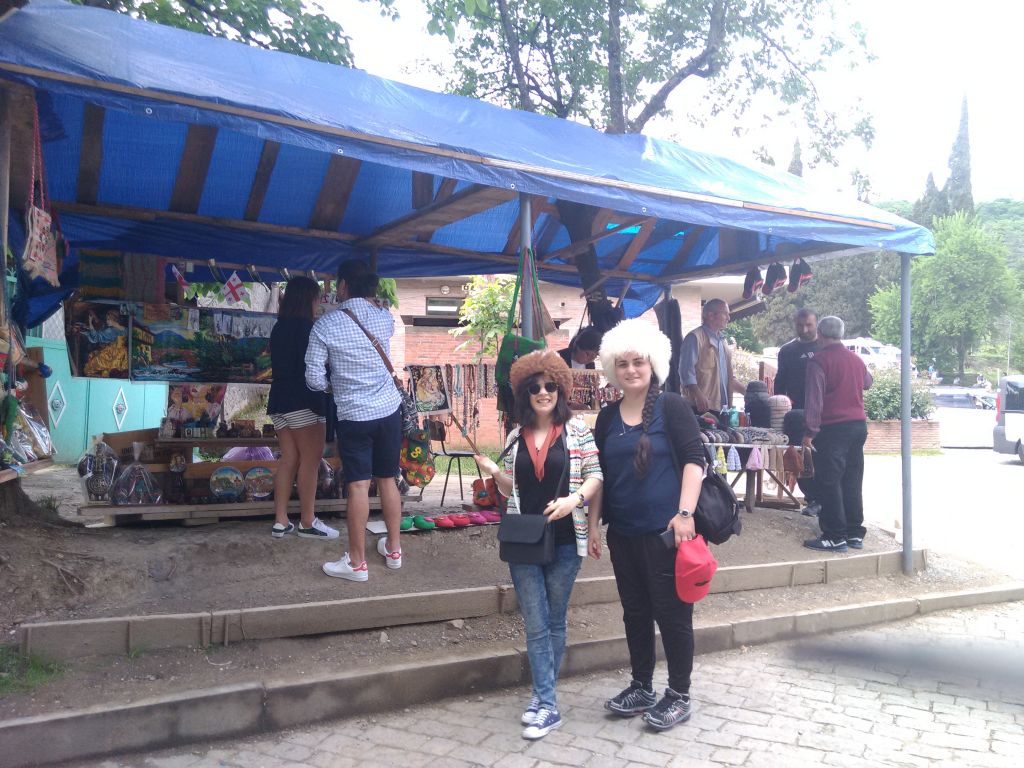 ლეგენდარული ნიკალას სამშობლოში, ბოდბის მონასტერი, სასწაულმოქმედი წყარო...