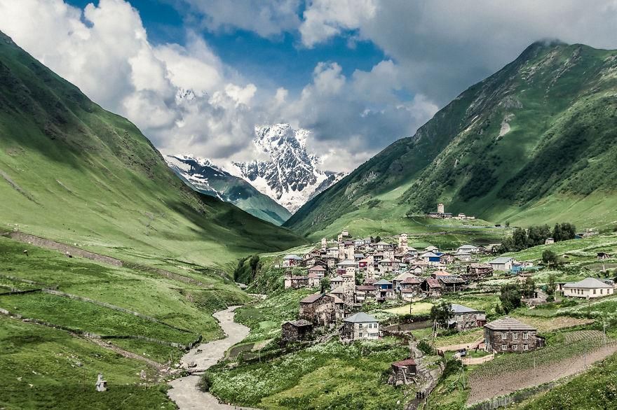 დღიანი ტური სვანეთში