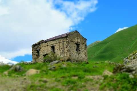 აბუდელაურების ფერადი ტბები <