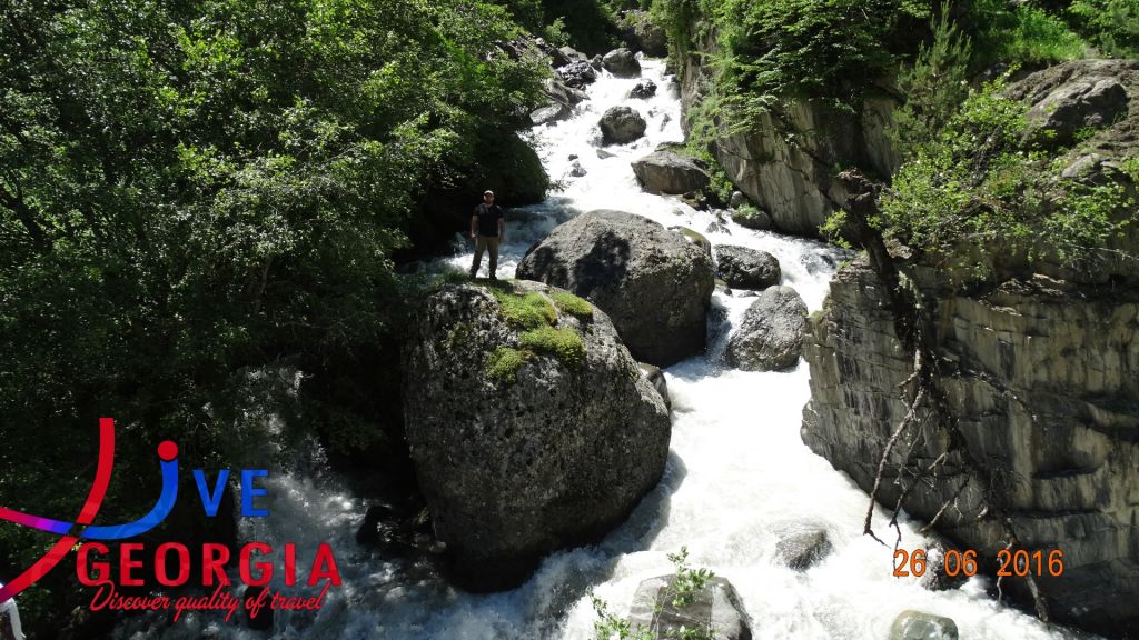 ტური ხევსურეთში