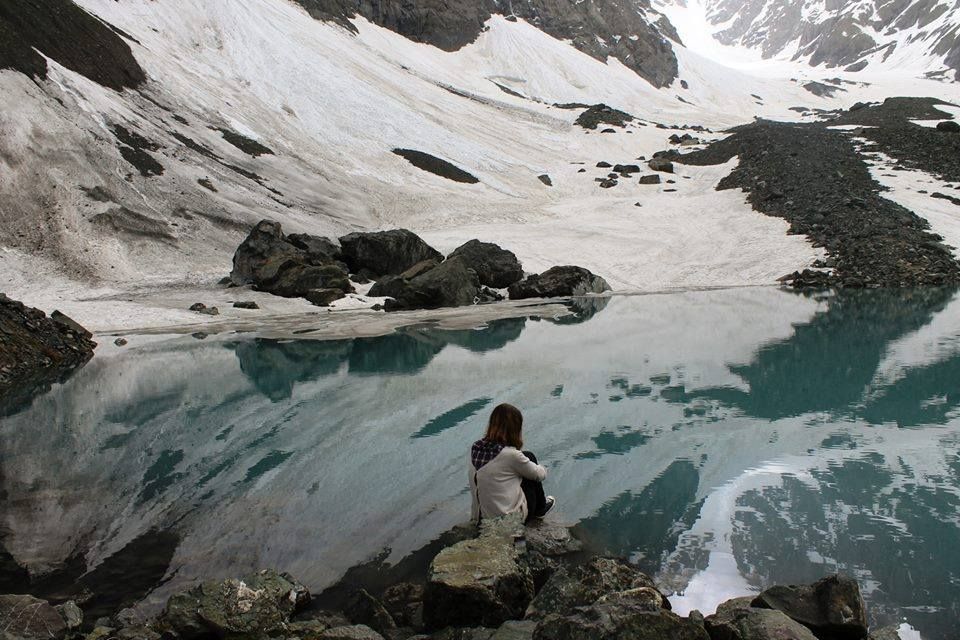 აბუდელაურის ფერადი ტბები