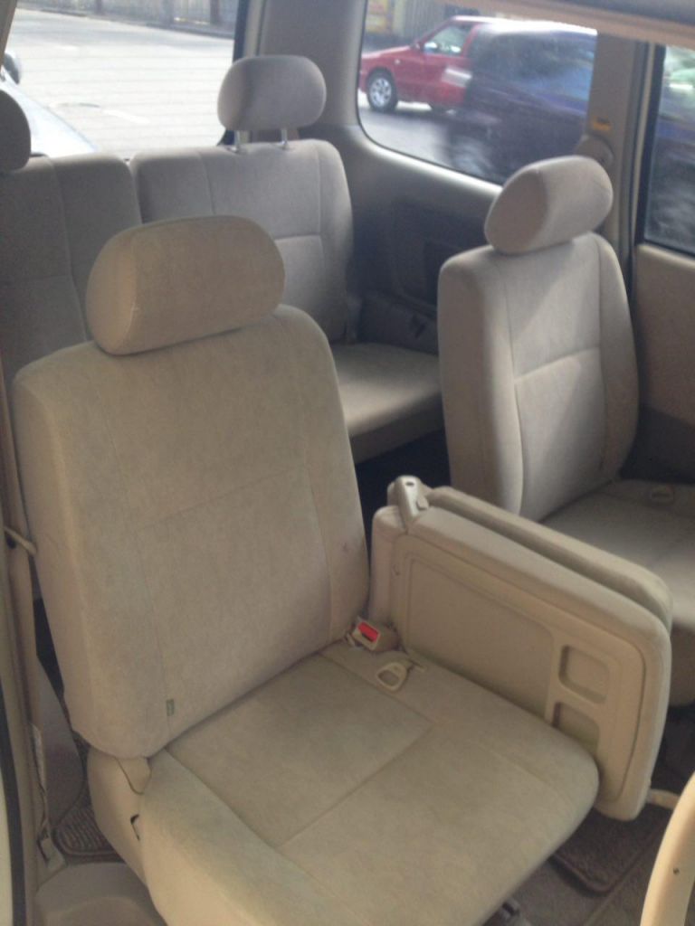 ქირავდება მინივენი