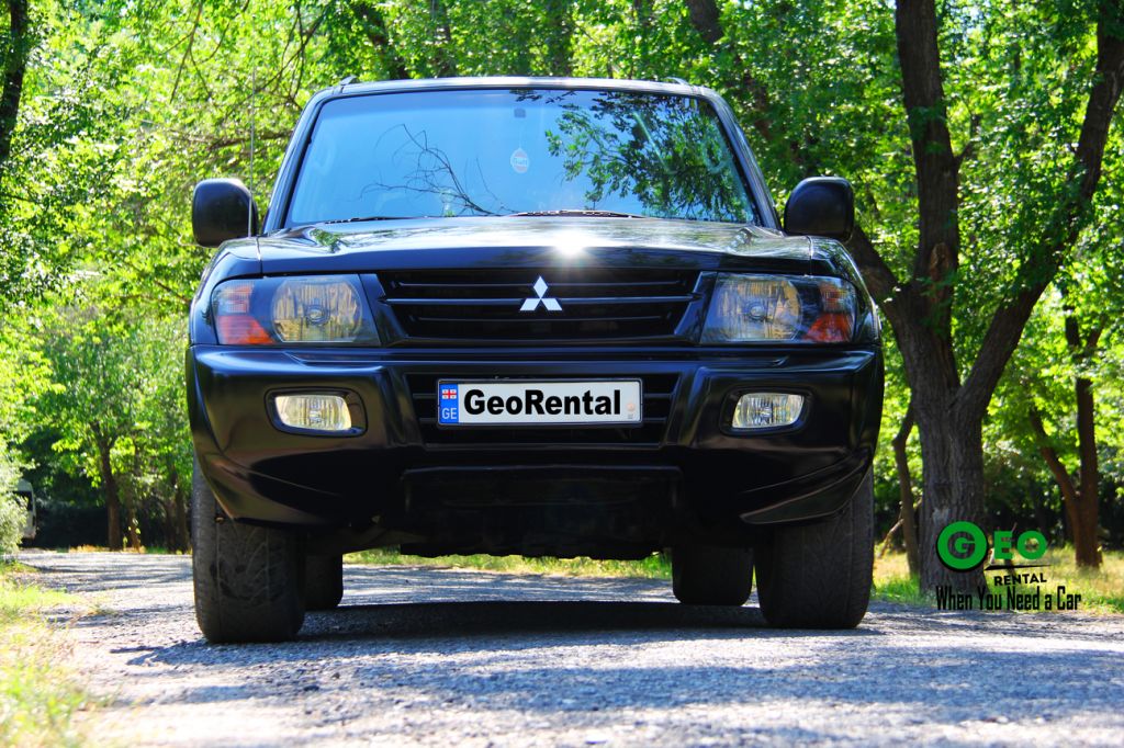 ქირავდება ავტომობილი Mitsubishi Montero Limited X