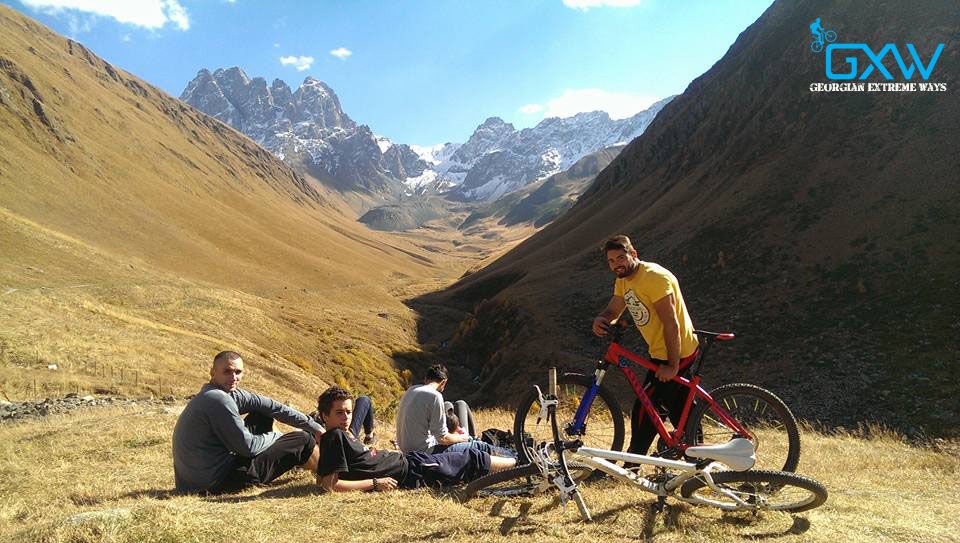 ველოტური ჯუთაში