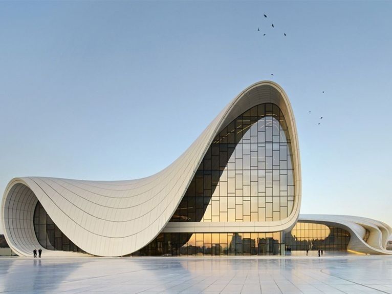 ბაქო და მოგზაური მეგობრები