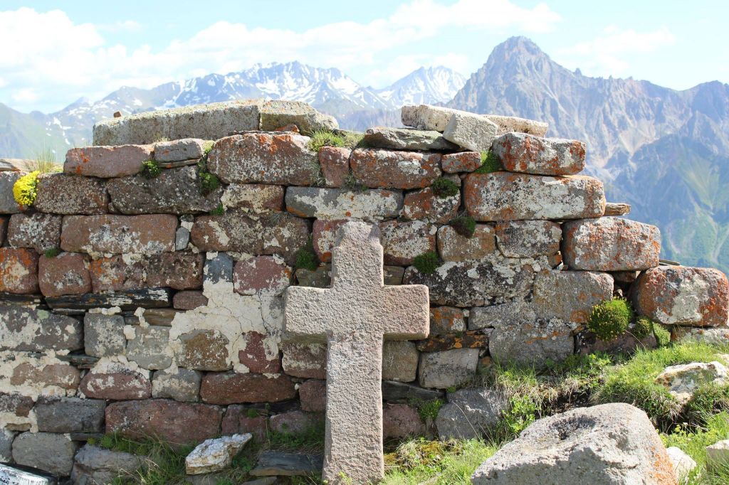 ტური ყაზბეგში დღეობაზე ,,მამაწმინდობა''