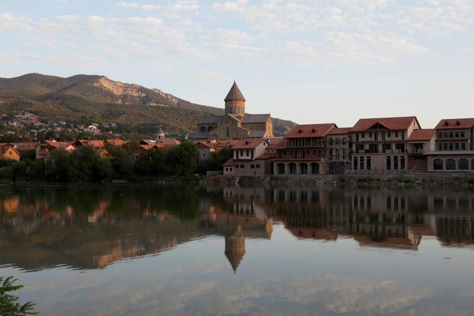 photo tour in mtsxeta (driver, guide photographer included)