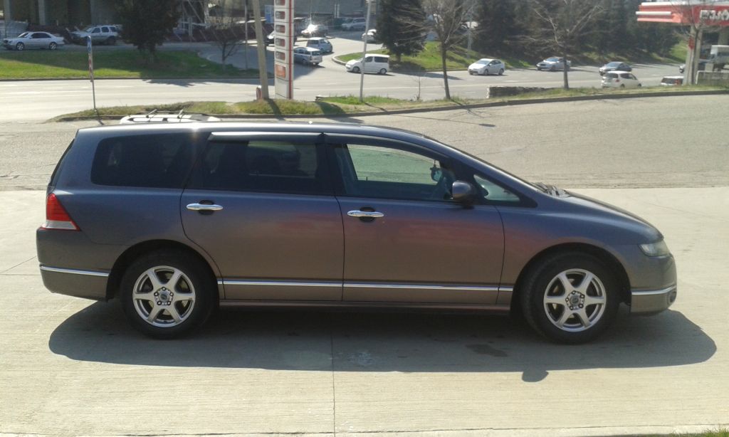 ტურები საქართველოში სტანდარტული და თქვენი გემოვნების გათვალისწინებით.