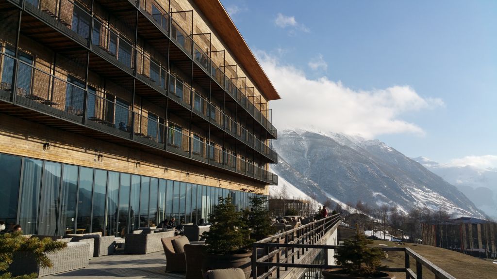 1 დღიანი ჯიპ-ტური ყაზბეგში.გერგეთი.დარიალი კაცი 60 ლ