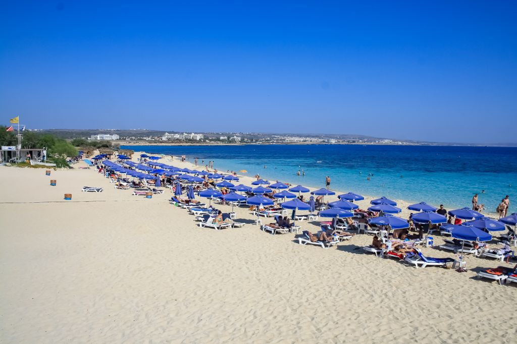 აია ნაპა