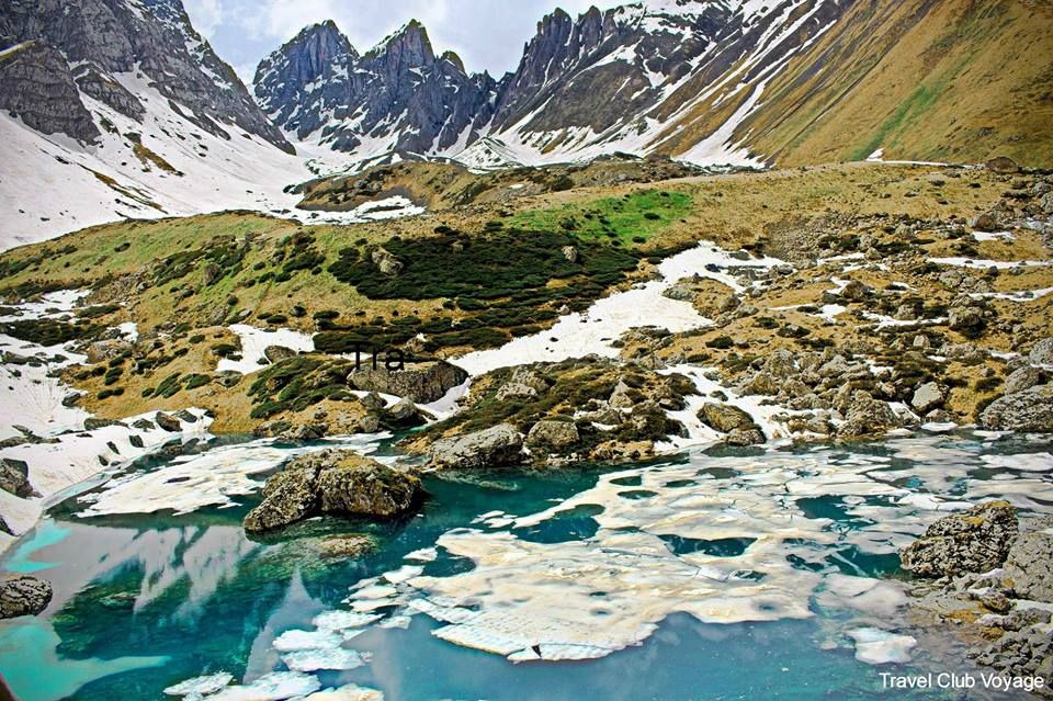 აბუდელაურის ფერადი ტბები