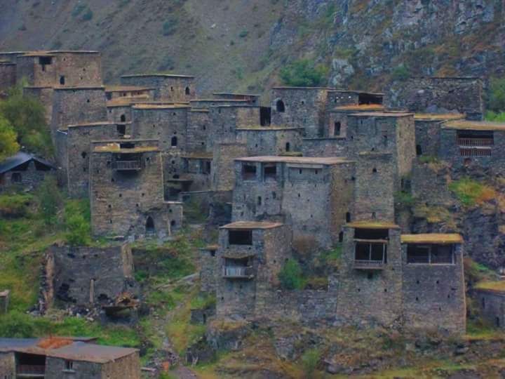 დღიანი ჯიპ-ტური როშკა აბუდელაურის ფერადი ტბები შატილი მუცო ( )