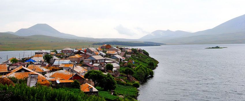 VIP ტური VIP ხალხისთვის ტაბაწყურის ტბაზე