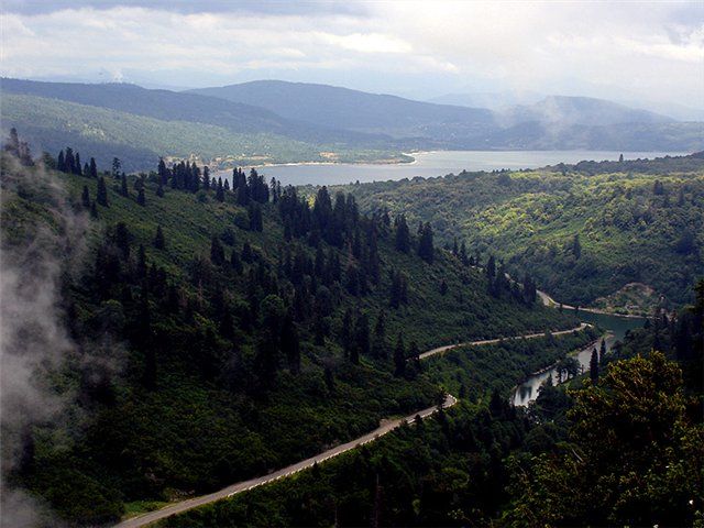 ტური ულამაზეს რაჭაში - Red Fox Travel