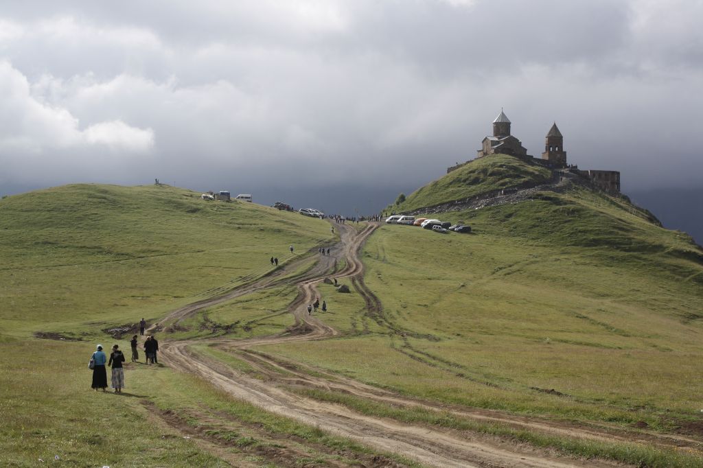 -დღიანი ჯიპ-ტური ყაზბეგში