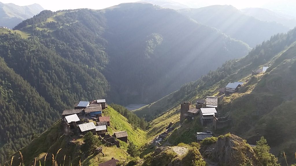 -- აგვისტო