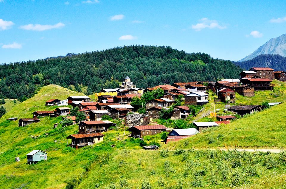 -- აგვისტო