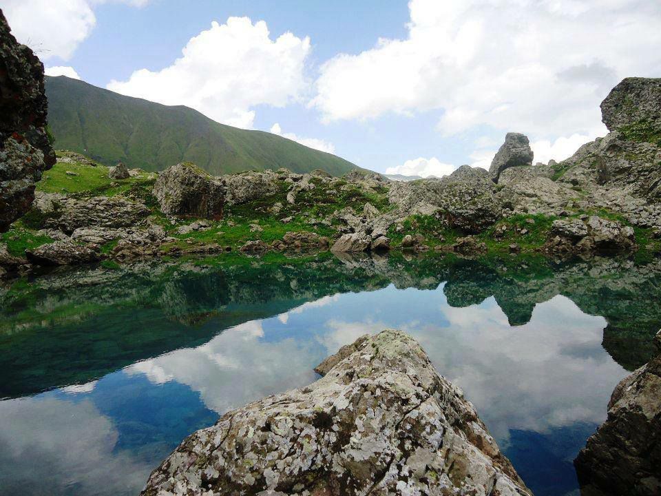 ერთდღიანი ტური აბუდელაურის ტბებზე