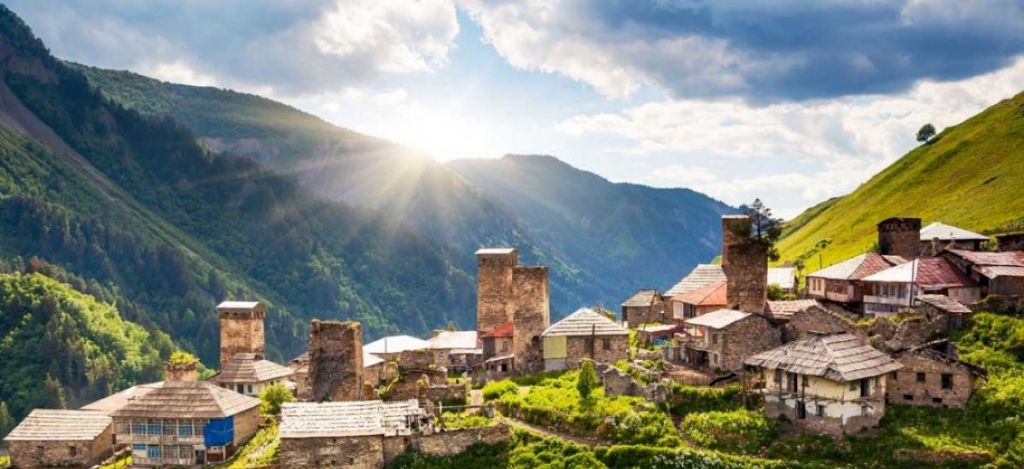 შეხვდი მარიამობის დღესასწაულს სვანეთში