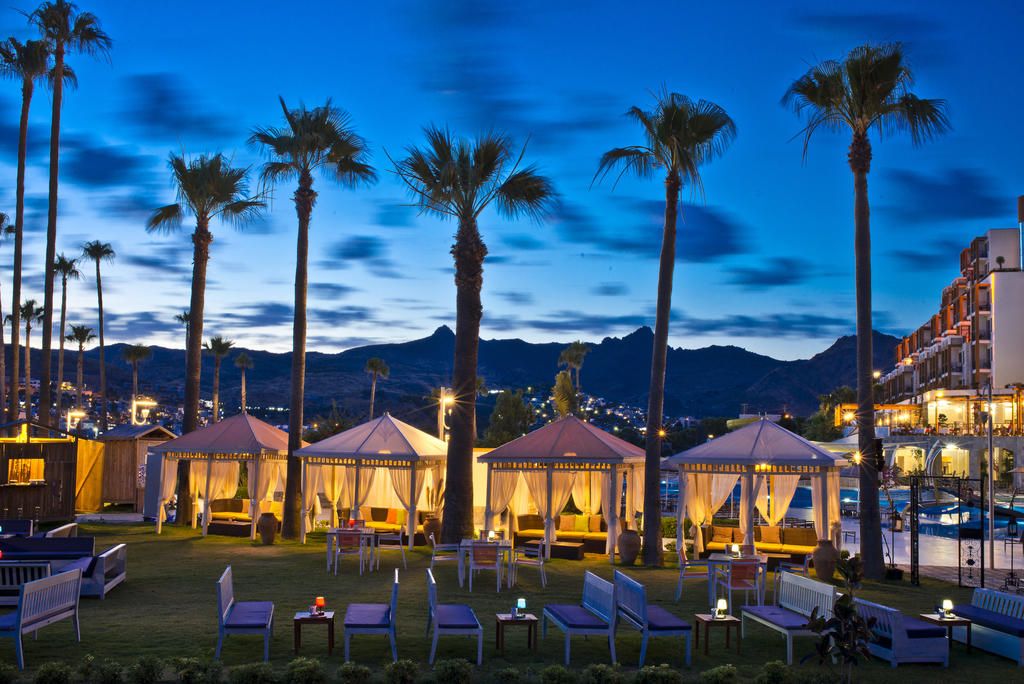 ბოდრუმი - ეგეოსის ზღვა და ლაჟვარდოვანი სანაპირო