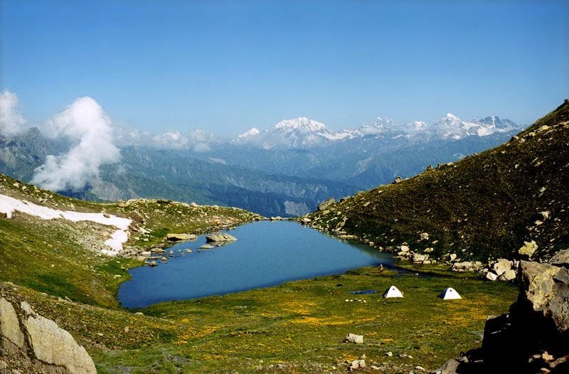 რაჭა: უძირო ტბა