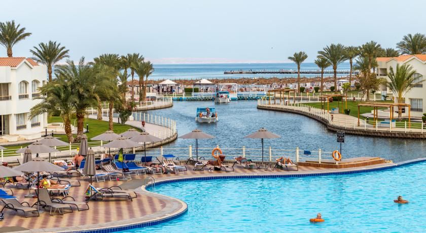 ხურგადა - ზურმუხტისფერი სამყარო