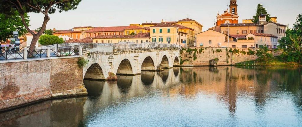 ხავერდოვანი სეზონი ადრიატიკის სანაპიროზე იტალიაში