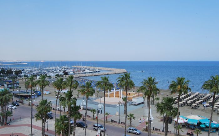 ლარნაკა სრული პაკეტი მხოლოდ დღეს!!!!