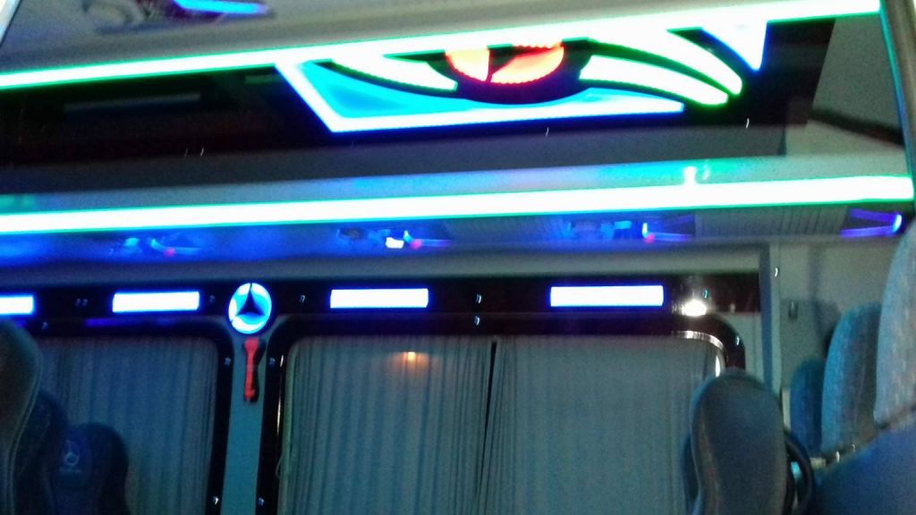 შემოდგომისფერი რაჭა ( დღიანი ტური )