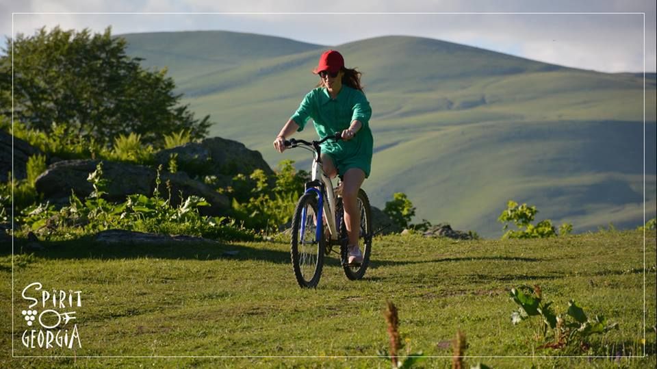 -дневный тур на Зеленое озеро