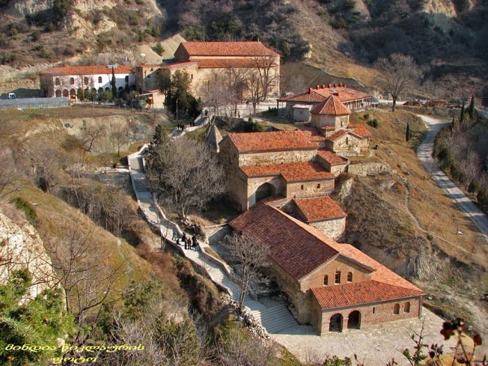  ჯვრის მონასტერი , სვეტიცხოველი,  დედათა მონასტერი,  შიომღვიმე