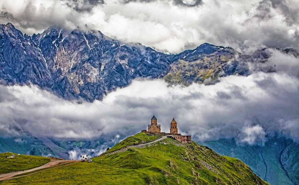 ჯუთა ოქტომბერს