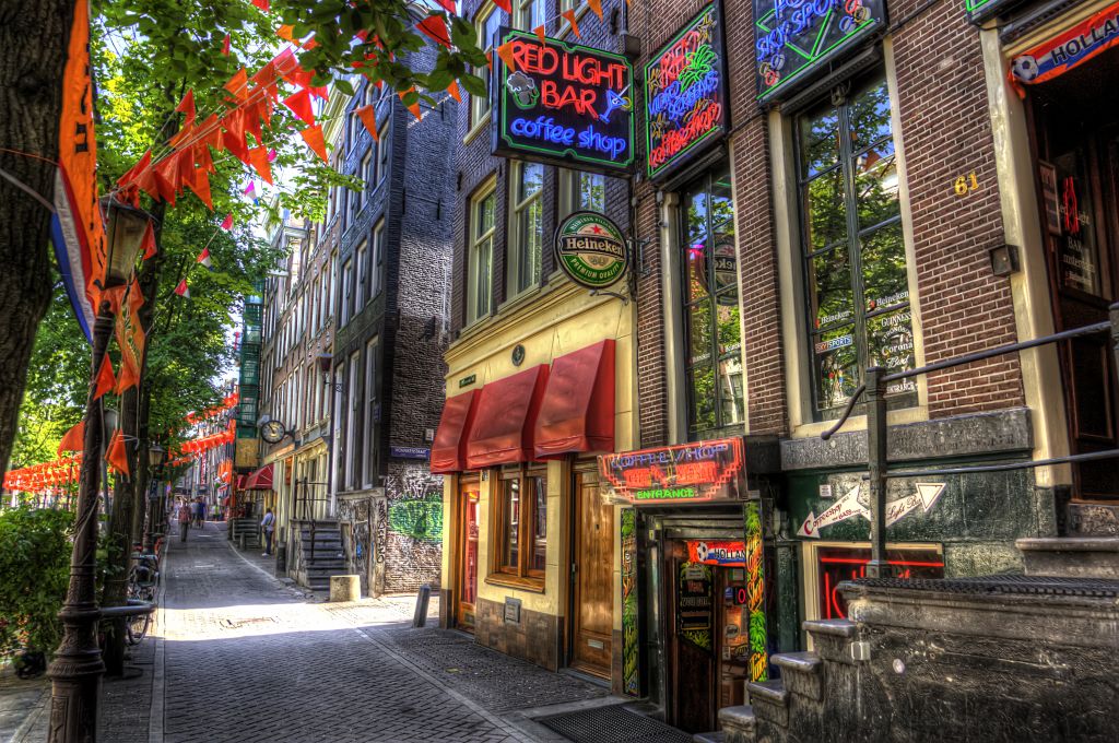 პირდაპირი რეისით - ამსტერდამში!