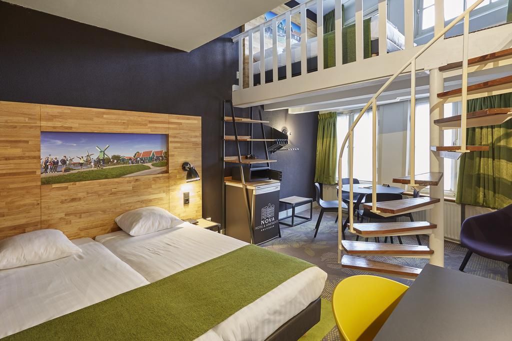 პირდაპირი რეისით - ამსტერდამში!