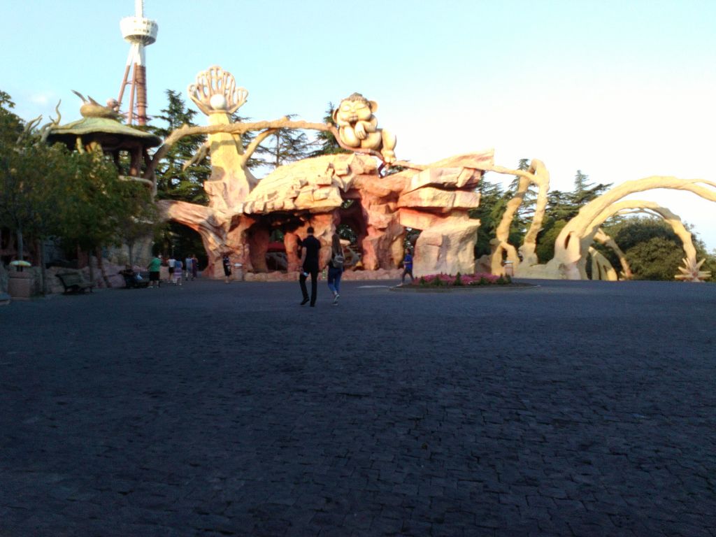 სამების ტაძარი, ძველი თბილისი, ნარიყალა,კუს ტბა, მთაწმინდა...