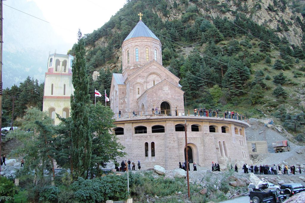 შემოდგომა ყაზბეგში