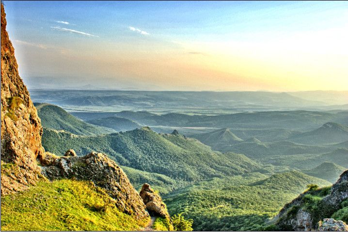 კუსტბა, სვანური კოშკი, წვერის მონასტერი,  უძოს მონასტერი, კოჯრისციხე