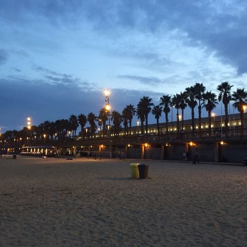 გაატარეთ სასიამოვნო ზაფხული ყვითელ ქვიშებზე!!